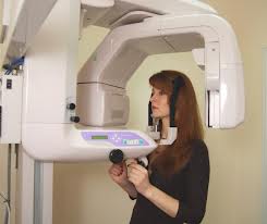 Photo: tomodensitométrie avant implantation