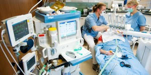 Photo: Implantation sous anesthésie générale