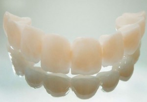 Photo: couronnes en plastique