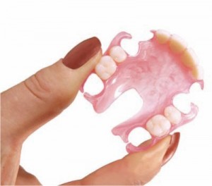 Photo: La flexibilité d'une prothèse en nylon