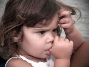 Finger sucking causes malocclusion